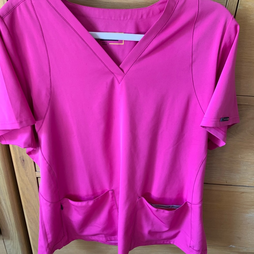 Wonderwink HP Scrub Top